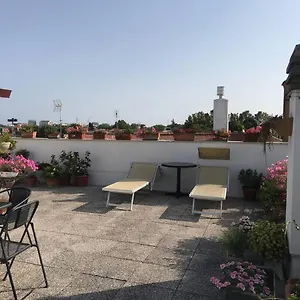 Frühstückspension Rooftop51, Rimini